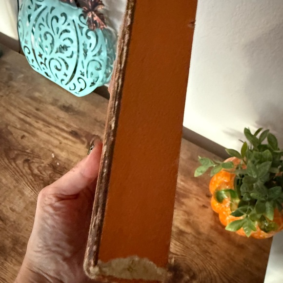 Hermes Elegant Card Set in Red, Yellow, and Navy - Picture 12 of 13